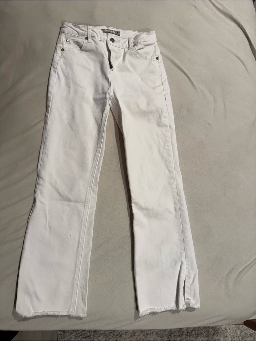 Girls/kids Tractr White Flate-Leg Jeans with Subtle Fray - Picture 1 of 3